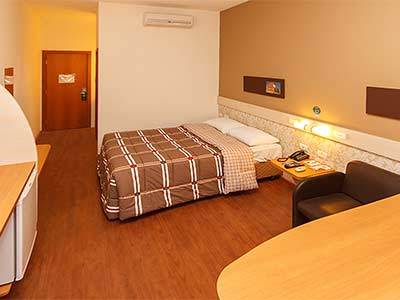10 Itajai/navegantes Hotel Itajaí